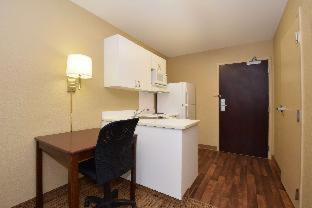 Extended America - Wayne - South Ellisville